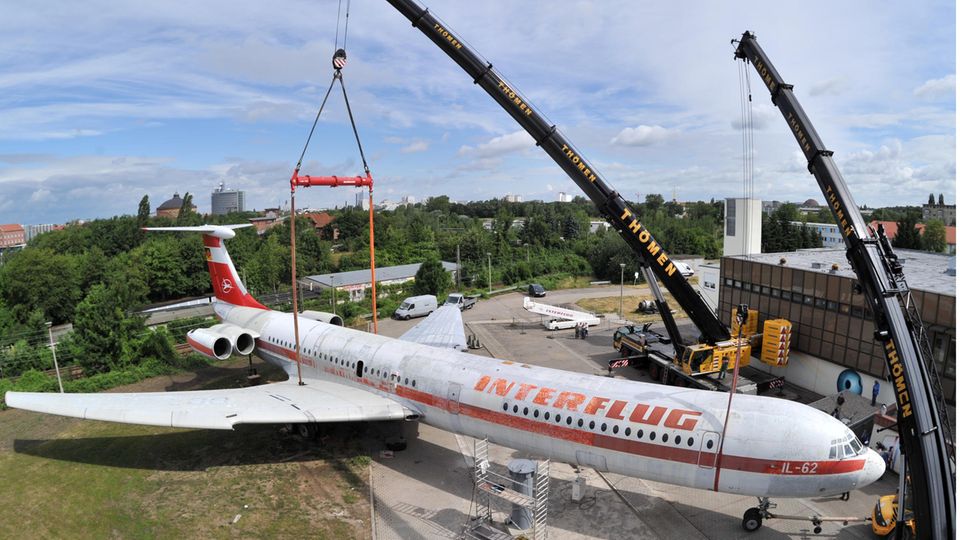 Interflug Crash Der letzte Flug der Interflug: Liquidation einer Luftfahrt-Legende ...
