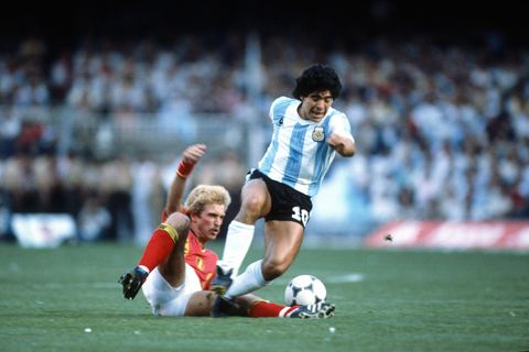 Diego Maradona bei seinem ersten WM-Spiel zwischen Argentinien und Belgien 1982