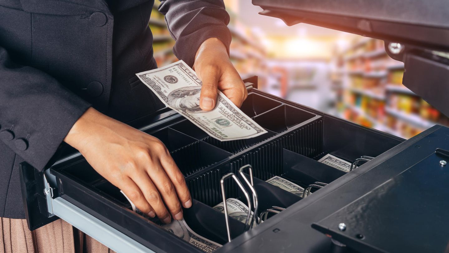 Die beiden Frauen wollten mit einer einzelnen 1-Million-Dollar-Note bezahlen (Symbolbild)
