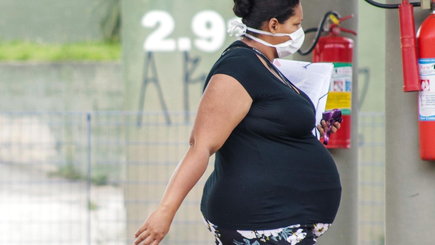 Coronavirus in Brasilien : Schwangere sind nach neuesten Erkenntnissen besonders durch die brasilianische Corona-Mutante P1 gefährdet