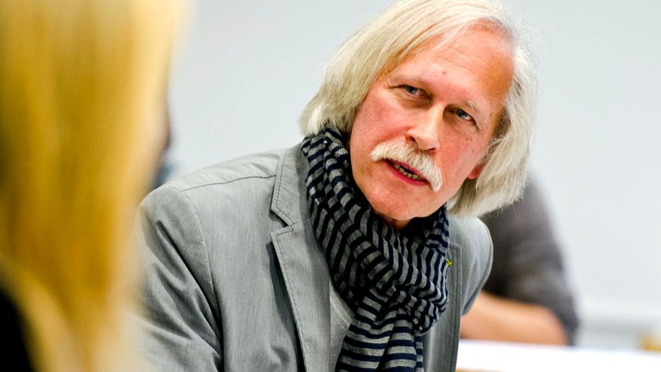 Verfassungsschutz-Skandal: Herr Gössner, Sie wurden fast 40 Jahre zu Unrecht vom Verfassungsschutz überwacht. Macht das nicht paranoid?