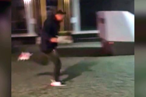 Northeim in Niedersachsen: Kuriose Geschwindigkeitskontrolle: Dieser Blitzer knipst laufende Passanten