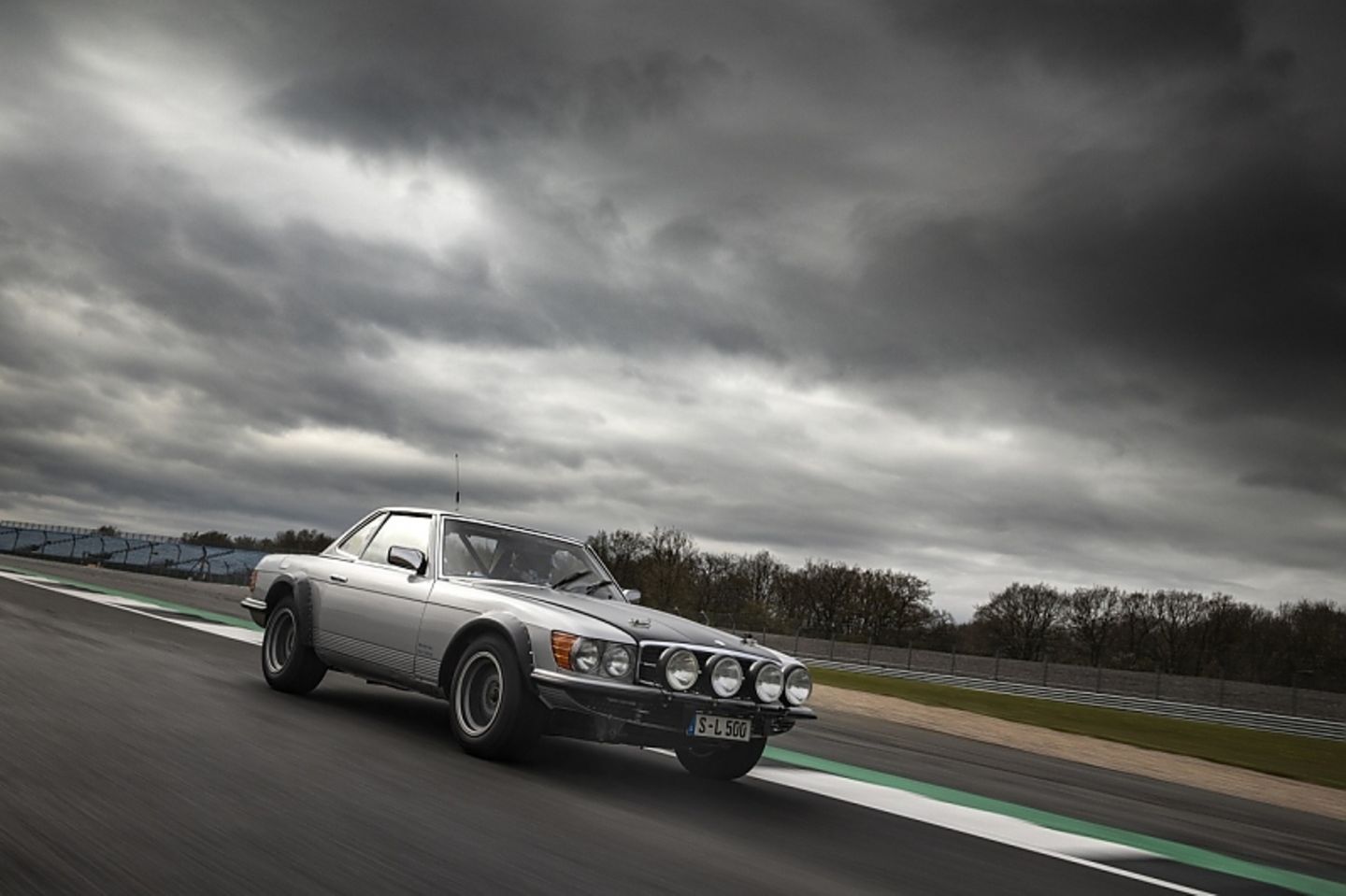 Mercedes SL Baureihe R 107