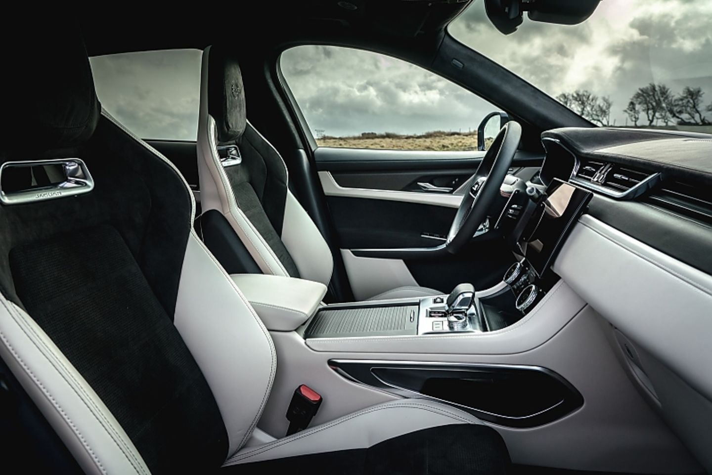 Jaguar F-Pace SVR 2021