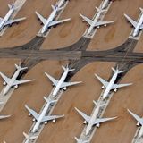 Luftaufnahme aus Teruel: Hier warten vor allem Airbus A340-600 und Boeing 747-400 auf die endgültige Zerlegung.