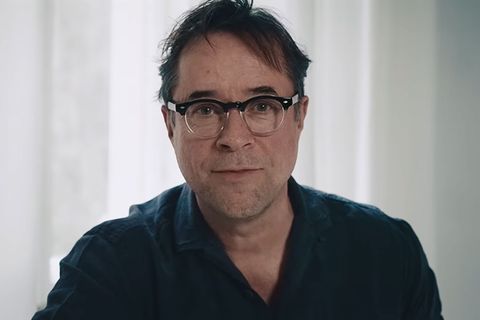 Jan Josef Lieferes in seinem Video zur Aktion #allesdichtmachen