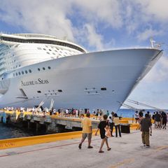 Die "Allure of the Seas" der Reederei Royal Caribbean