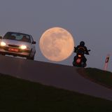 Nur einen Moment später: Am 27. April 2021 kommt es zu einem sogenannten "Supermond". 