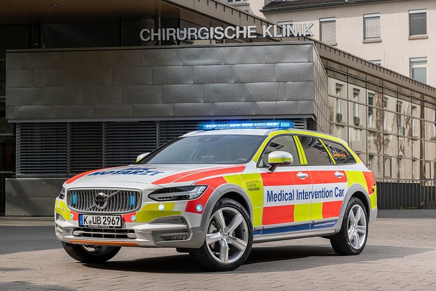 Volvo V90 Cross Country Medical Intervention Car