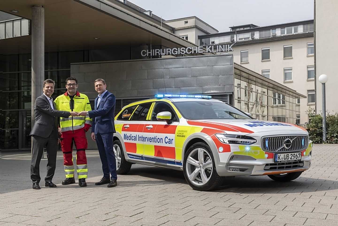 Volvo V90 Cross Country Medical Intervention Car