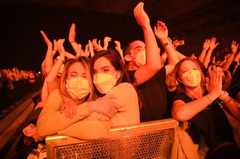 Barcelona: "Kein Superspreader-Event": Konzert mit 5000 Besuchern lässt Musikbranche hoffen