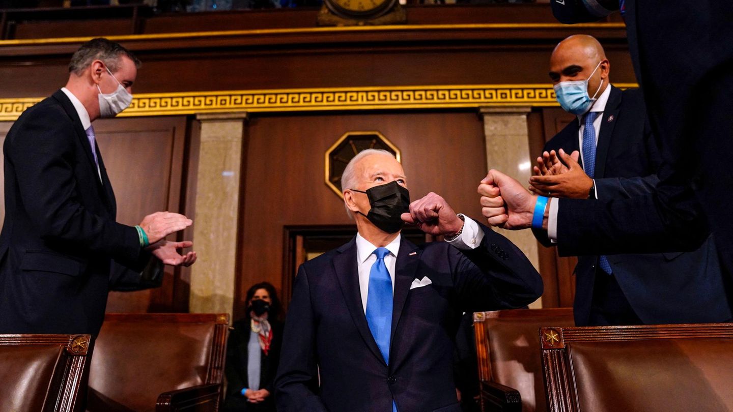Entlang der "aisle hogs" US-Präsident Joe Biden