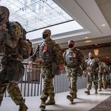 Soldaten positionieren sich im US-Kapitol in Washington