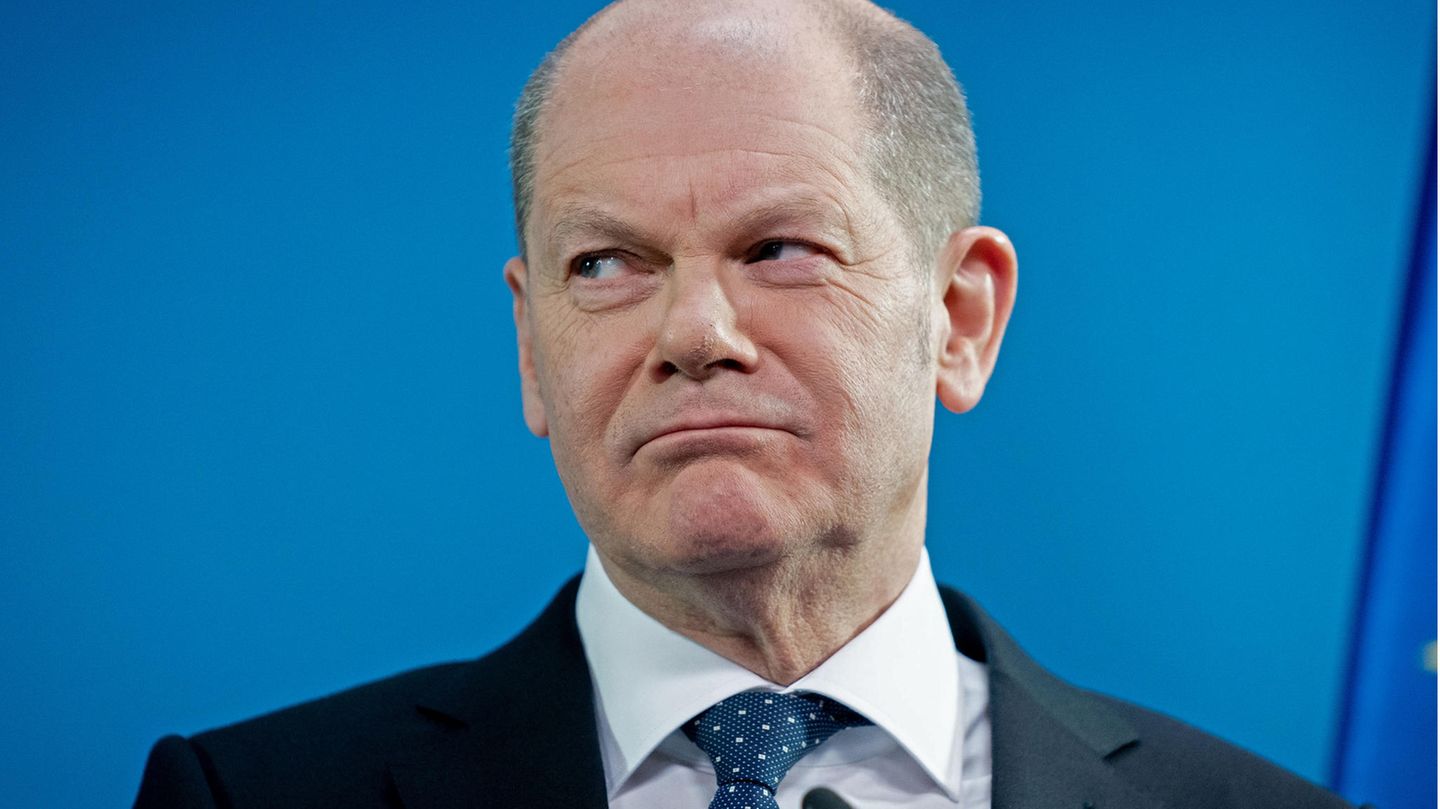 Bundesfinanzminister Olaf Scholz hält nach einem Urteil des Bundesverfassungsgerichts in Karlsruhe steigende CO2-Preise für denkbar