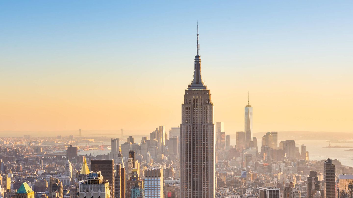 Mit Antenne ist das Empire State Building inzwischen rund 443 Meter hoch