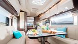 Das elegante Innere eines Morelo Grand Empire Luxuswohnmobils
