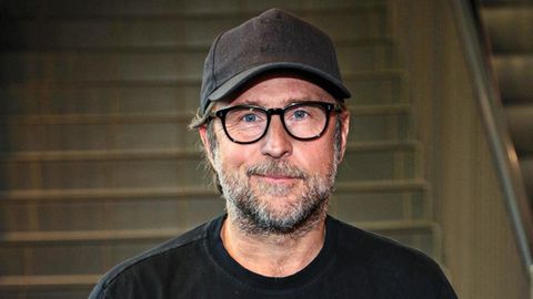 Bjarne Mädel, 53, bekannt als Schotty, der "Tatortreiniger", und als Dorfbulle Schäffer aus der Serie "Mord mit Aussicht"