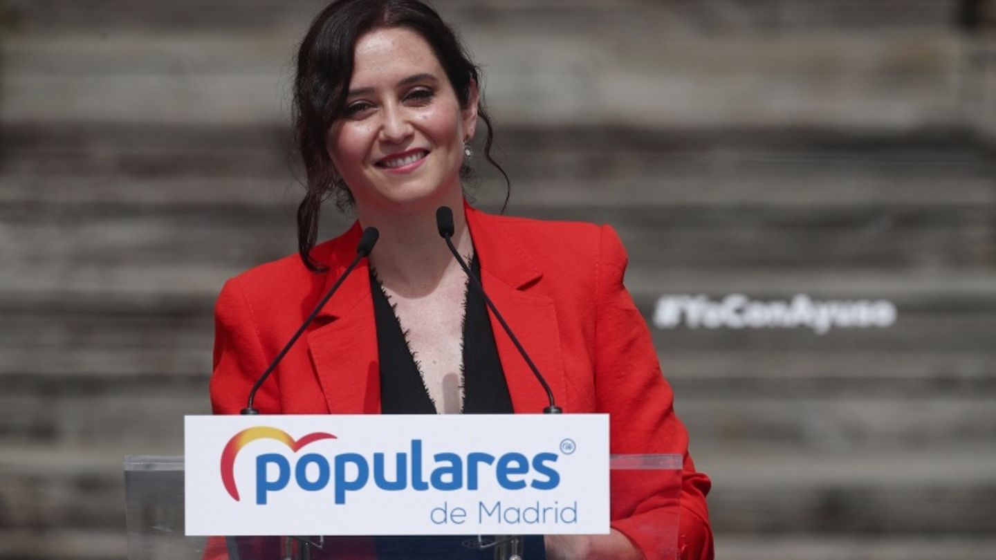 Regionalwahl in Madrid: Unter dem Motto "Freiheit oder Kommunismus" führte Amtsinhaberin Isabel Diaz Ayuso einen erfolgreichen Wahlkampf Unter dem Motto "Freiheit oder Kommunismus" führte Amtsinhaberin Isabel Diaz Ayuso einen erfolgreichen Wahlkampf