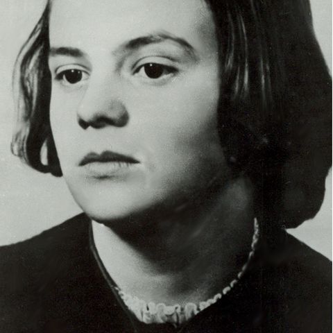 Undatiertes Foto von Sophie Scholl, die als Mitglied der Münchner Widerstandsbewegung "Weisse Rose" vom NS-Regime 1943 hingerichtet wurde