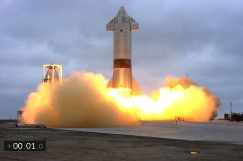 Das Raumschiff Space X SN15 landet am 5. Mai n Texas