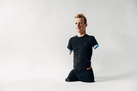 Janis McDavid wirkt immer entspannt. Trotzdem legt er Wert auf coole Kleidung und eine perfekte Frisur