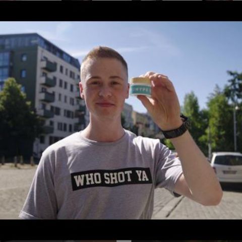 Marvin Wildhage mit seiner Hydrohype-Gesichtscreme