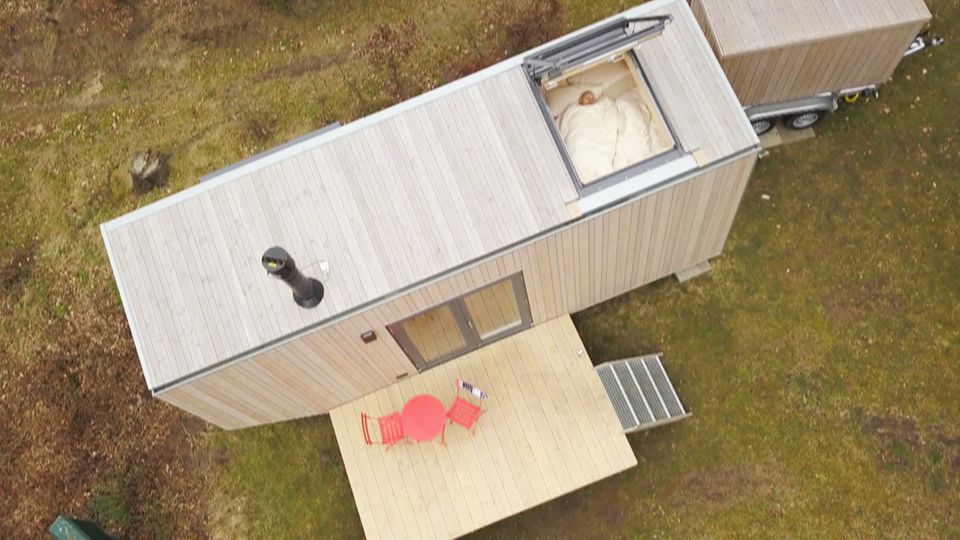 Trend-Ferienhäuser: Urlaub im Tiny House boomt – so lebt es sich in der Mini-Unterkunft