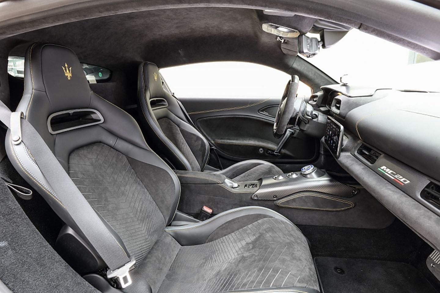 Maserati MC20