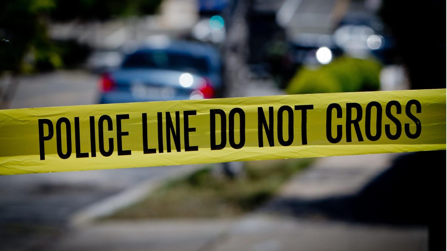 Ein Polizeiabsperrband in den USA