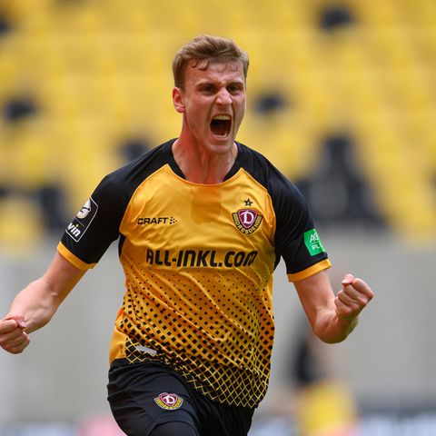 Dresdens Christoph Daferner jubelt nach seinem Tor zum 1:0 gegen Türkgücü München – die SG Dynamo hat am Wochenende den Aufstieg in die 2. Bundesliga perfekt gemacht