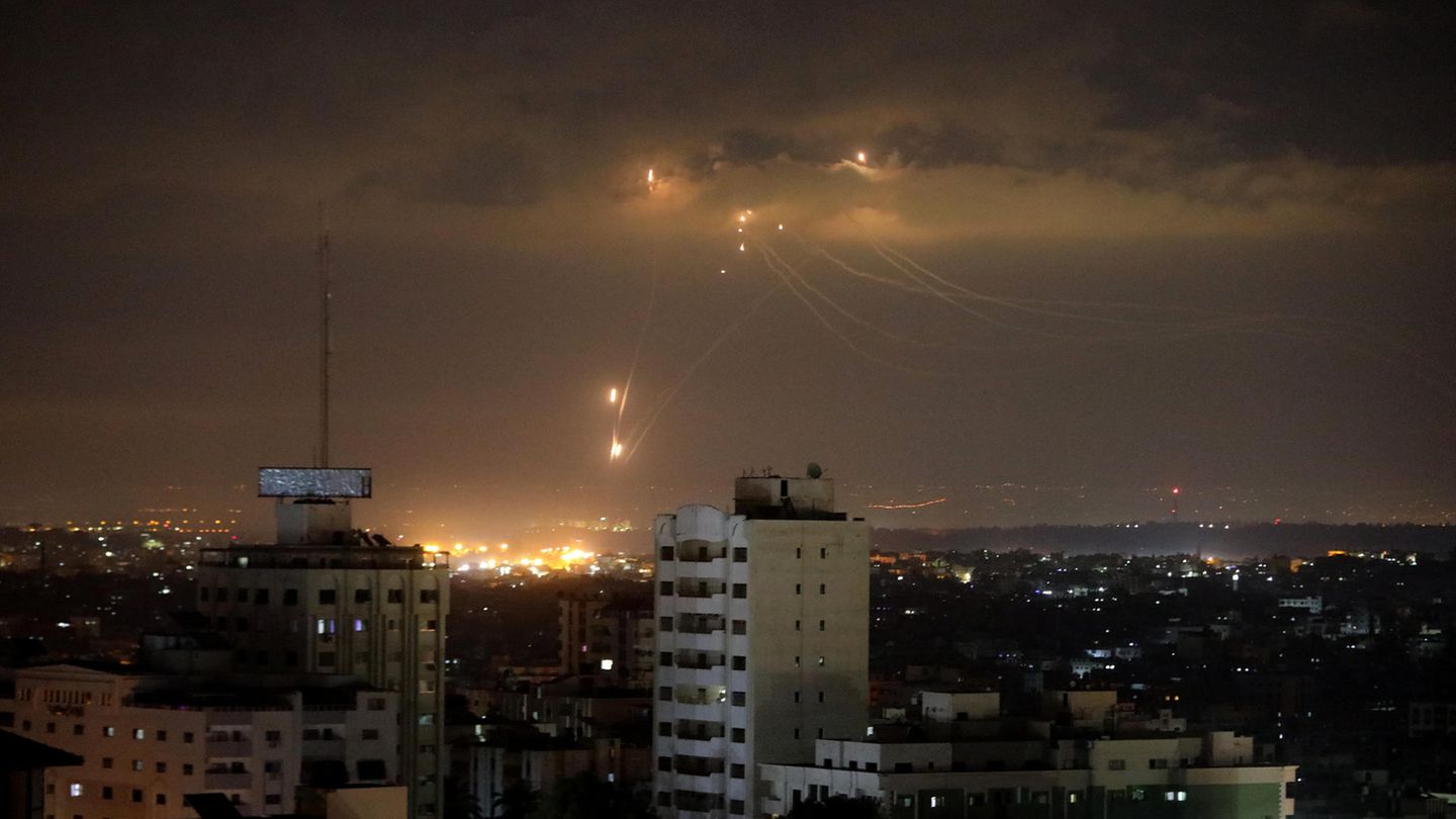 Der "Iron Dome" wehrt Raketen ab Der "Iron Dome" wehrt Raketen ab