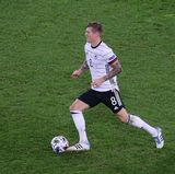 Mittelfeld: Toni Kroos (Real Madrid), 31 Jahre, 17 Tore - 1. Länderspiel: 2010 gegen Argentinien (0:1)