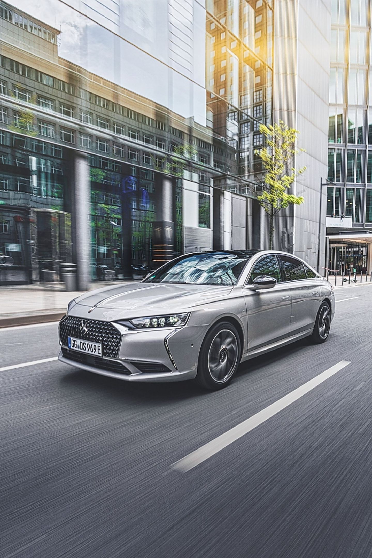 Rein elektrisch ist der DS 9 E-Tense 225 maximal 135 km/h schnell