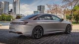 Mit einem Radstand von 2,89 Metern ist der DS 9 Spitzenreiter bei den Modellen, die auf der EMP2-Architektur basieren