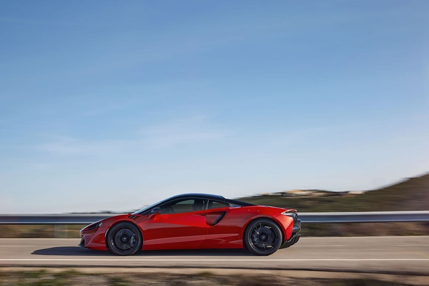 Der McLaren Artura ist bis zu 330 km/h schnell