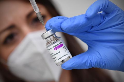 Impfung mit dem Vektor-Impfstoff AstraZeneca