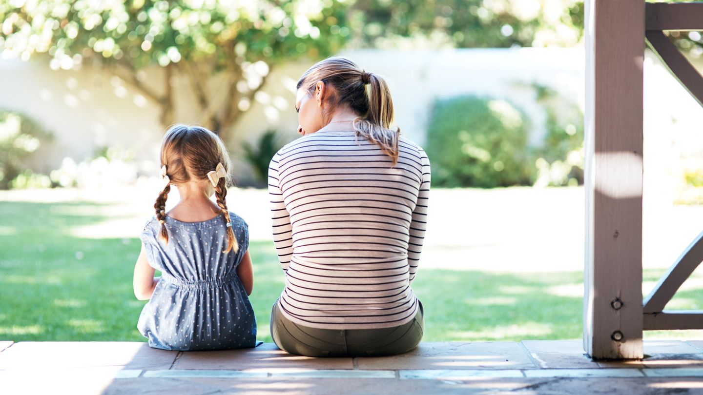 Erziehung Lustig oder gemein? Lügen, die Eltern ihren Kindern erzählt haben STERN.de