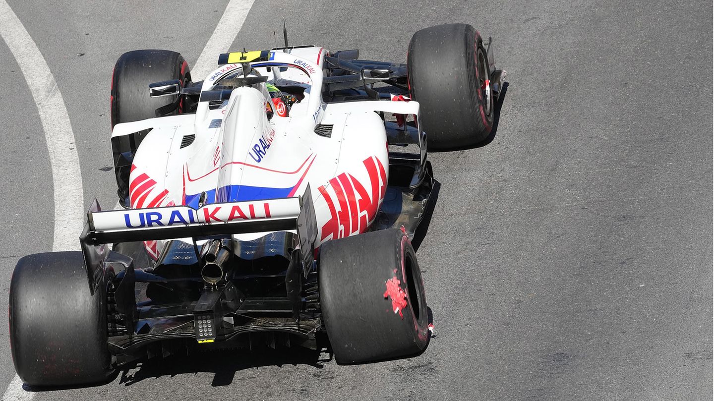 Mick Schumacher hat sich in Monaco das Hinterrad demoliert