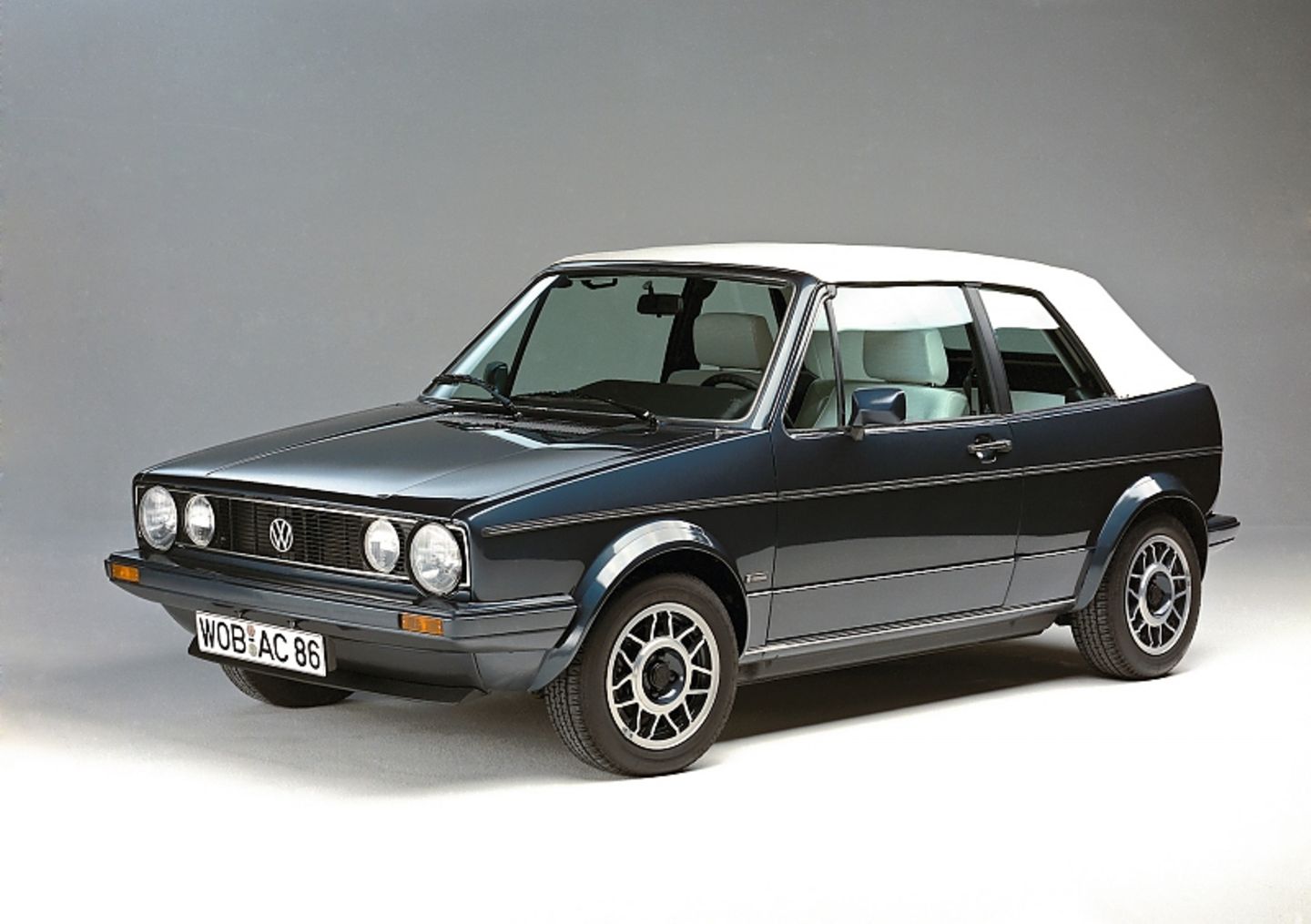 VW Golf I Cabrio