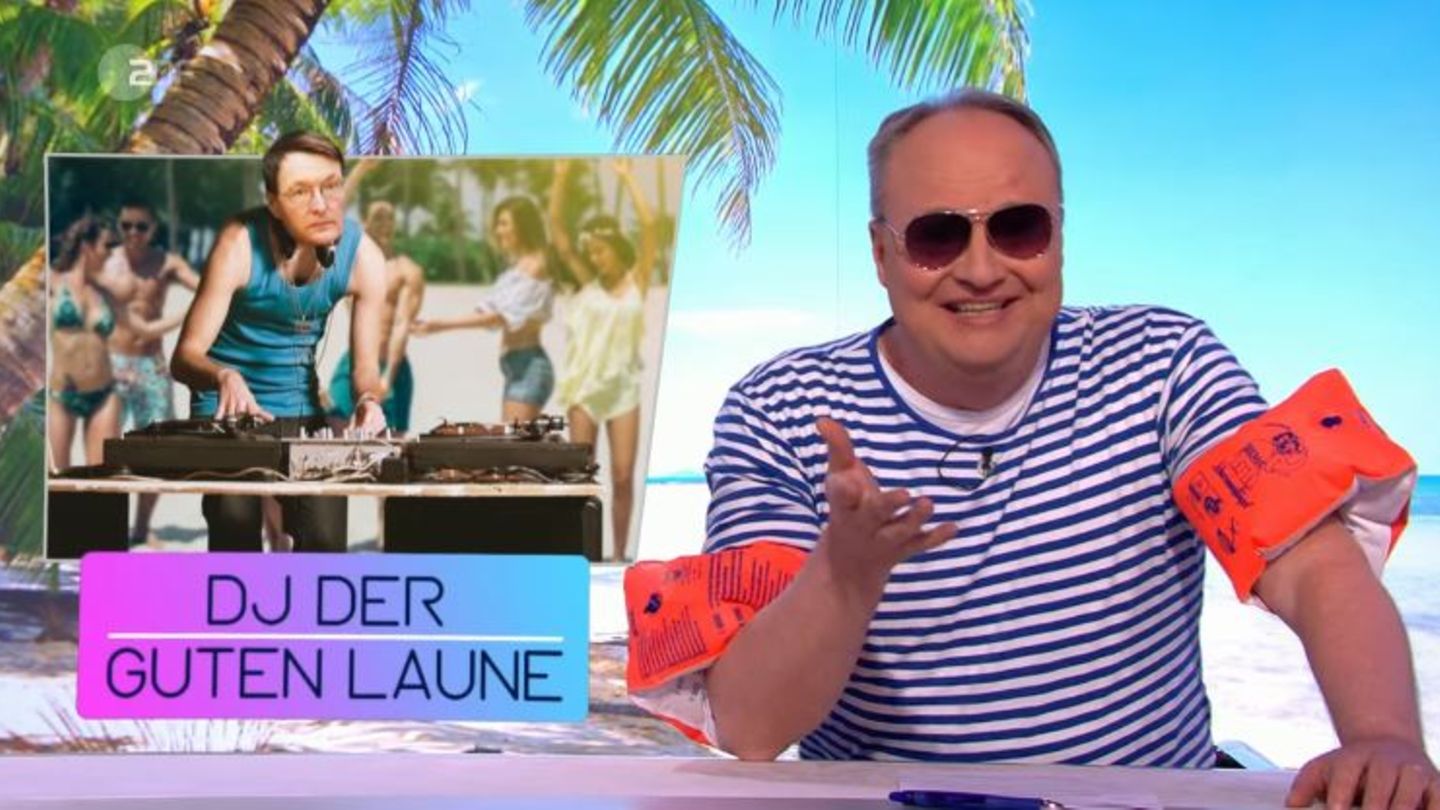 Oliver Welke schwärmt zum Auftakt spottend über den bevorstehenden Super-Sommer - dank Impfungen und niedriger Inzidenzen.
