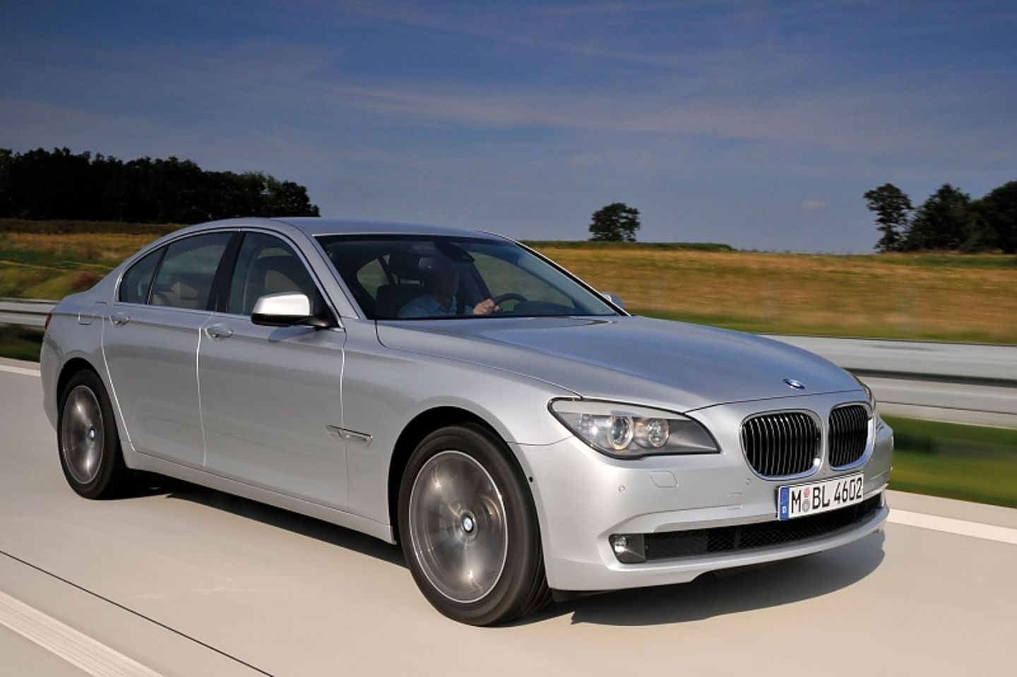 Beim BMW 7er (F01) setzte sich eine gemäßigtere Designsprache durch