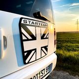 Land Rover Defender 90 P 300 by Startech