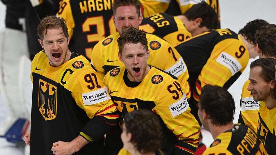 Drei Spiele, drei Siege: die deutsche Eishockey-Nationalmannschaft begeistert sich und die Fans