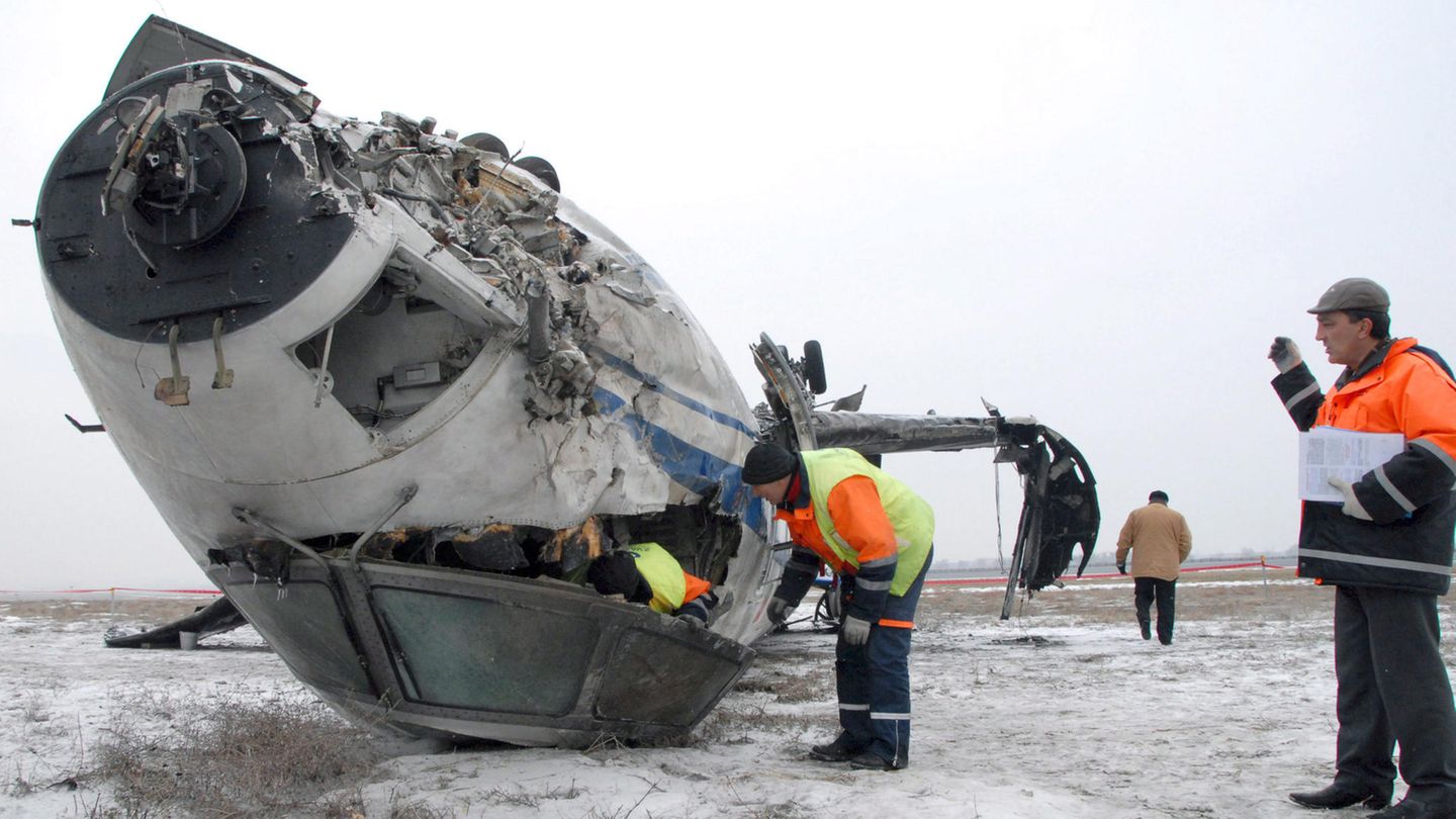 Am 14. Februar 2008: Beim Start am Flughafen der armenischen Haupstadt Jerewan kam eine Canadair CRJ100 von Belavia von der Piste ab und überschlug sich. 18 Passagiere und 3 Crewmitglieder wurden zum Teil schwer verletzt.