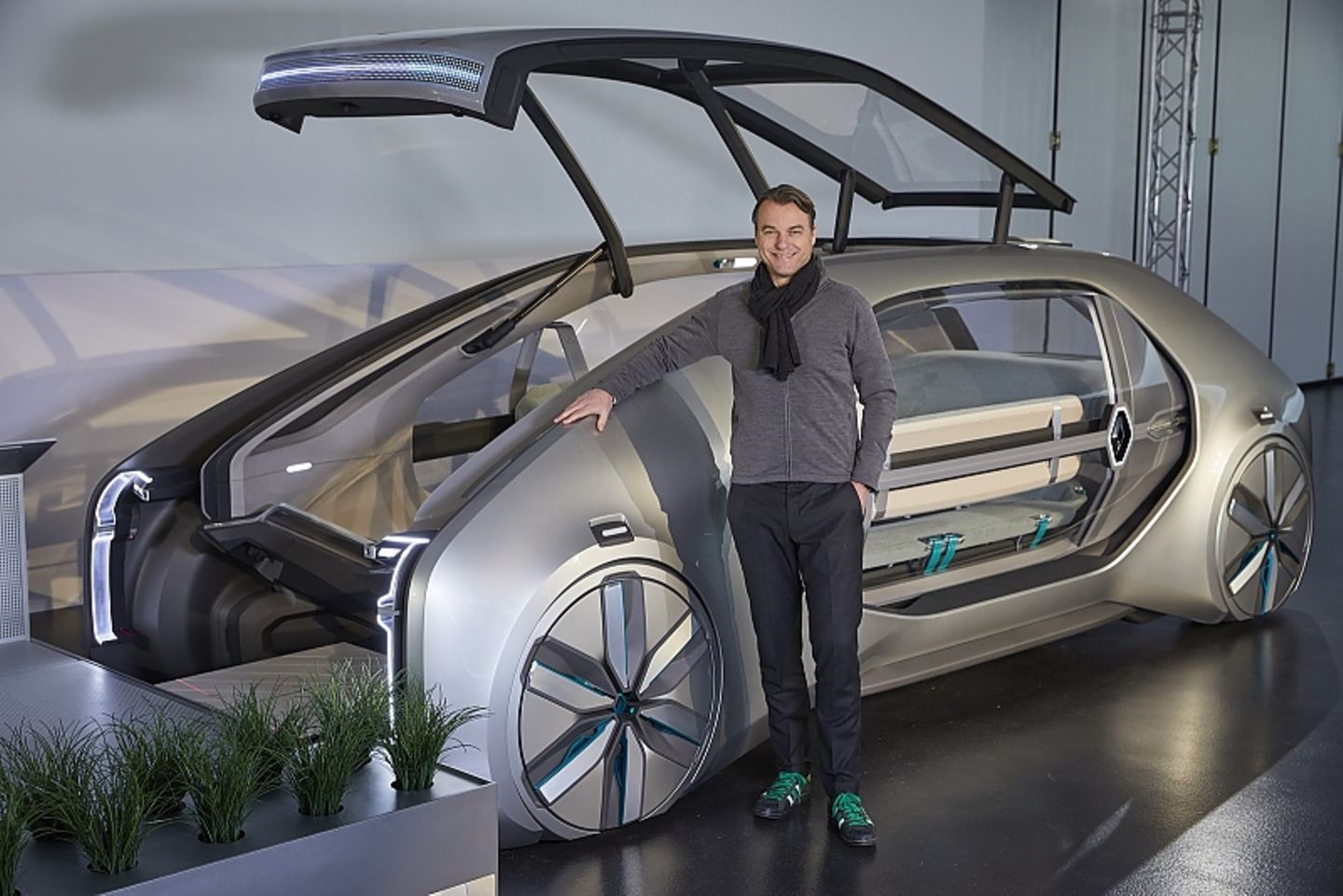 Laurens van den Acker / Renault Designer
