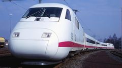 Der Vorläufer aus dem Jahre 1986: der Hochgeschwindigkeitszug InterCity-Experimental (ICE) der Baureihe 410.