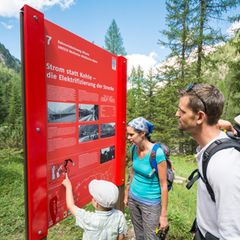  Bahnerlebnisweg Albula