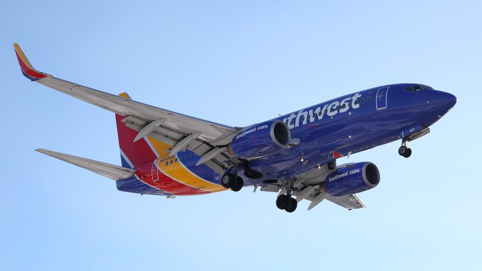 Flugzeug von Southwest-Airlines. Hier wurde eine Flugbegleiterin attackiert.