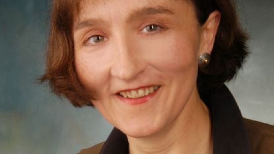 Dr. Bindt Die Leiterin der Kinder- und Jugendpsychiatrie Frau Dr. Bindt
