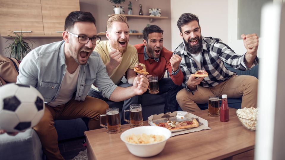 Für die EM wird dieses Jahr vor allem zu Hause gejubelt